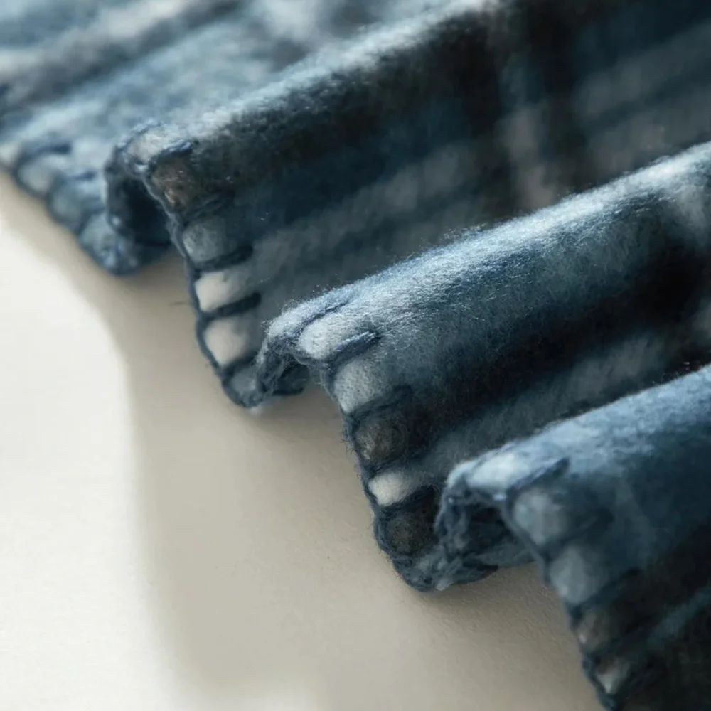 MAINSTAY FLEECE THROW PLAID BLUE BLACK & WHITE BLANKET NEW